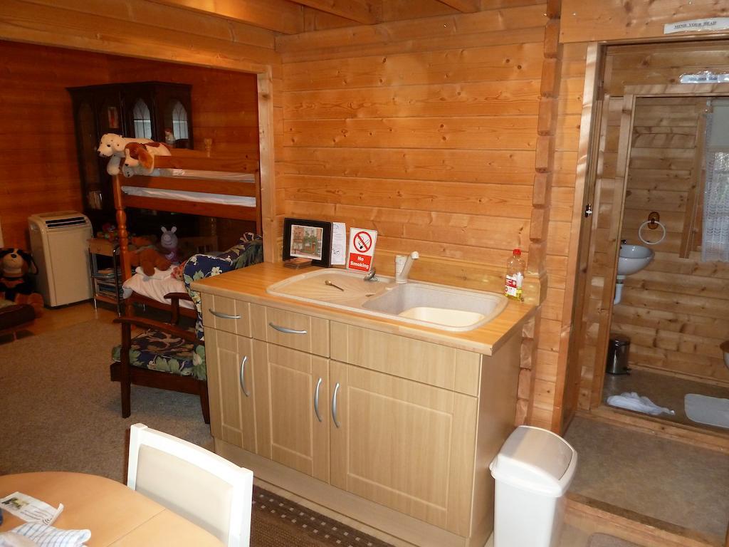 Hillside Self Catering Bed & Breakfast