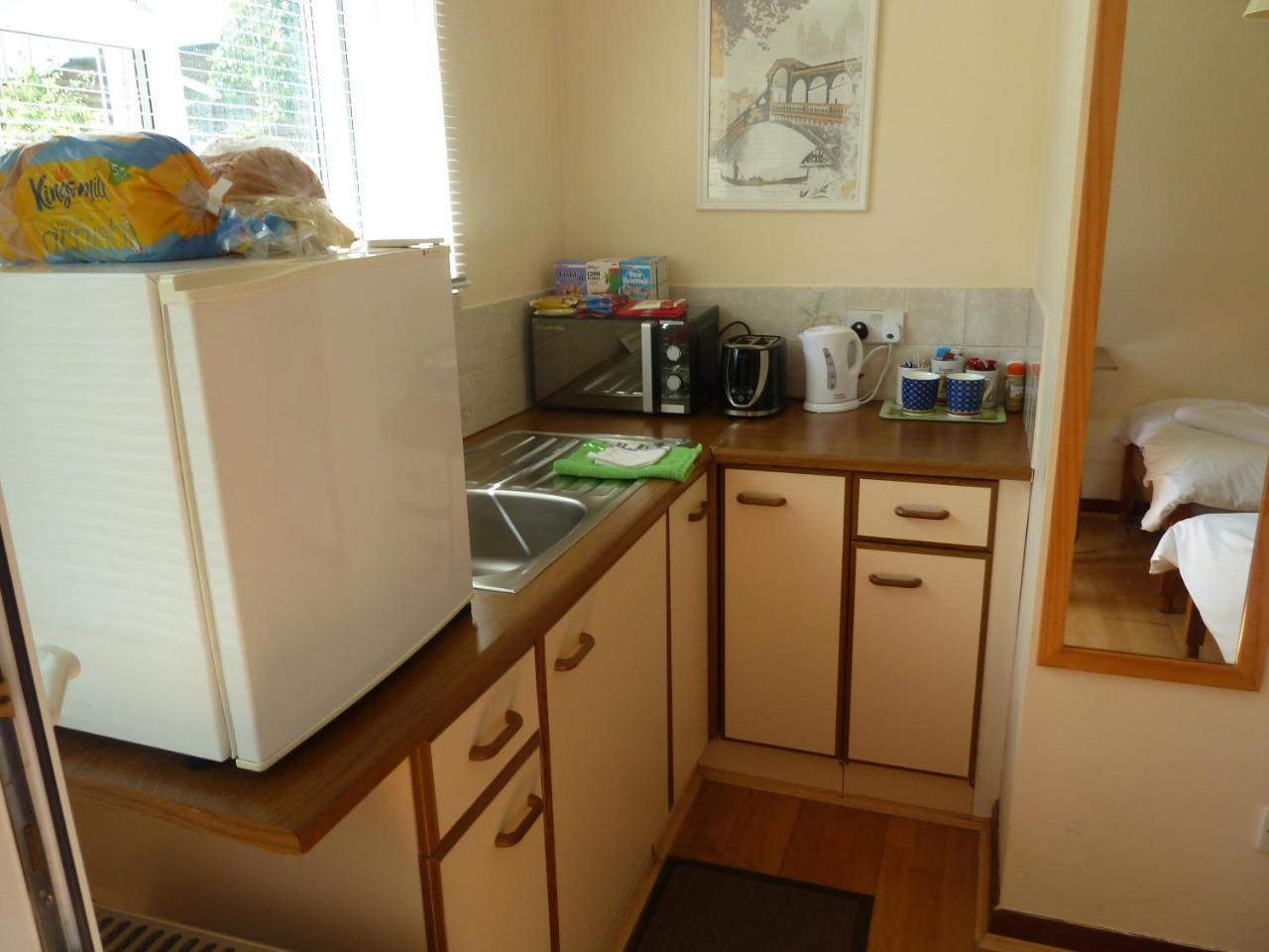 Hillside Self Catering Bed & Breakfast Salisbury