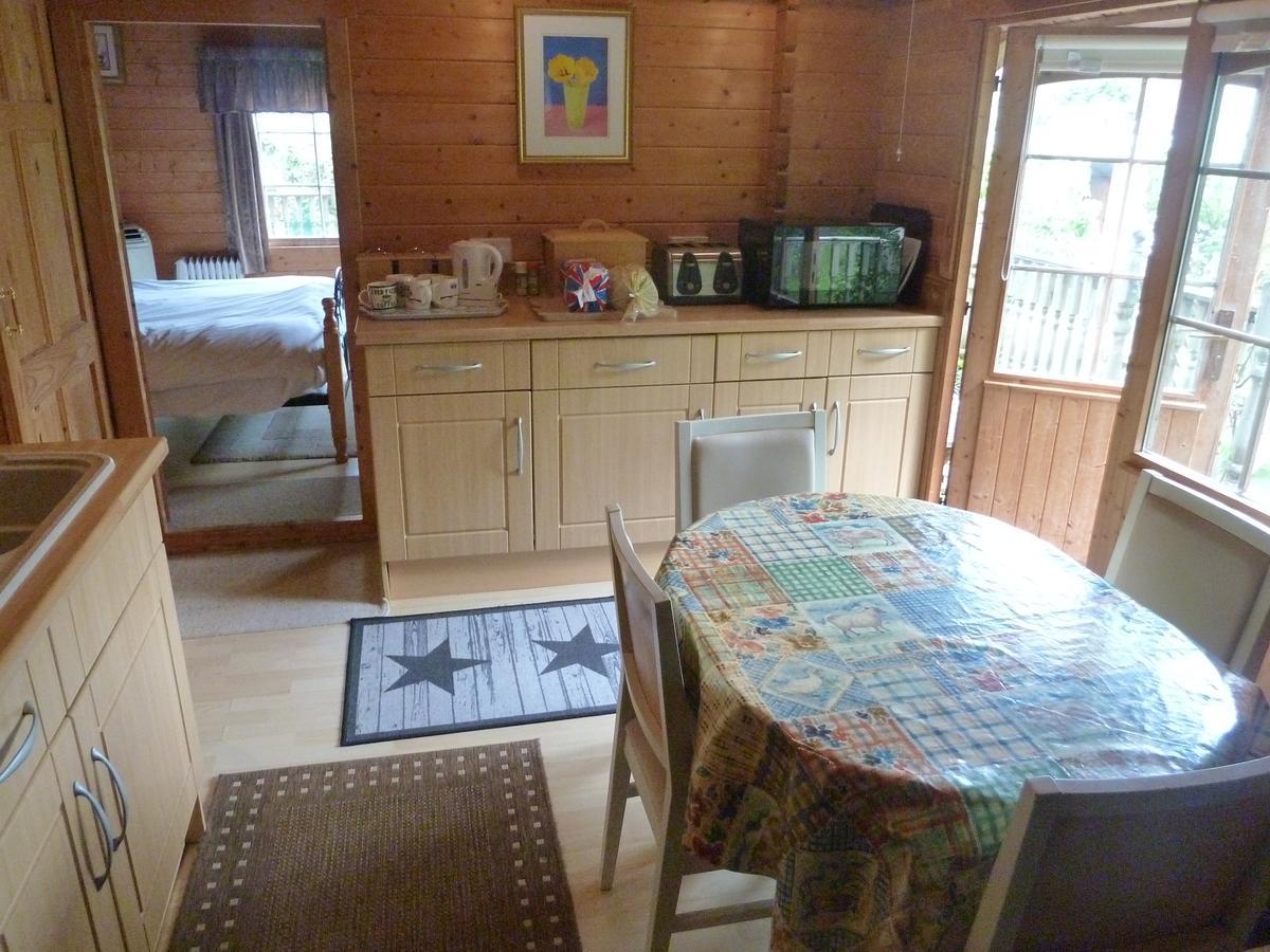 Bed & Breakfast Hillside Self Catering Salisbury