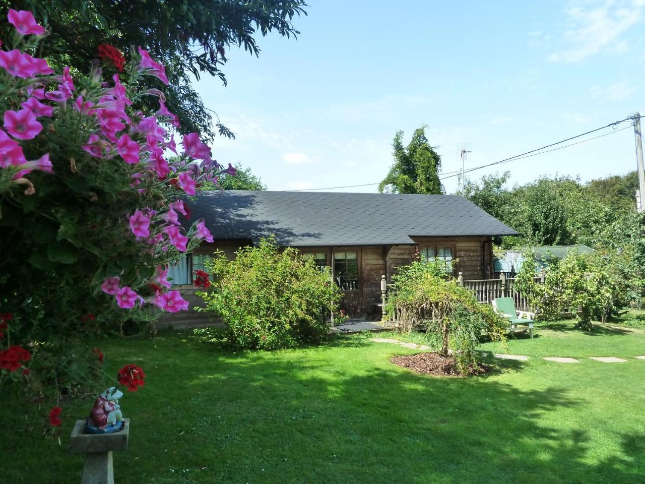Hillside Self Catering Bed & Breakfast 4*