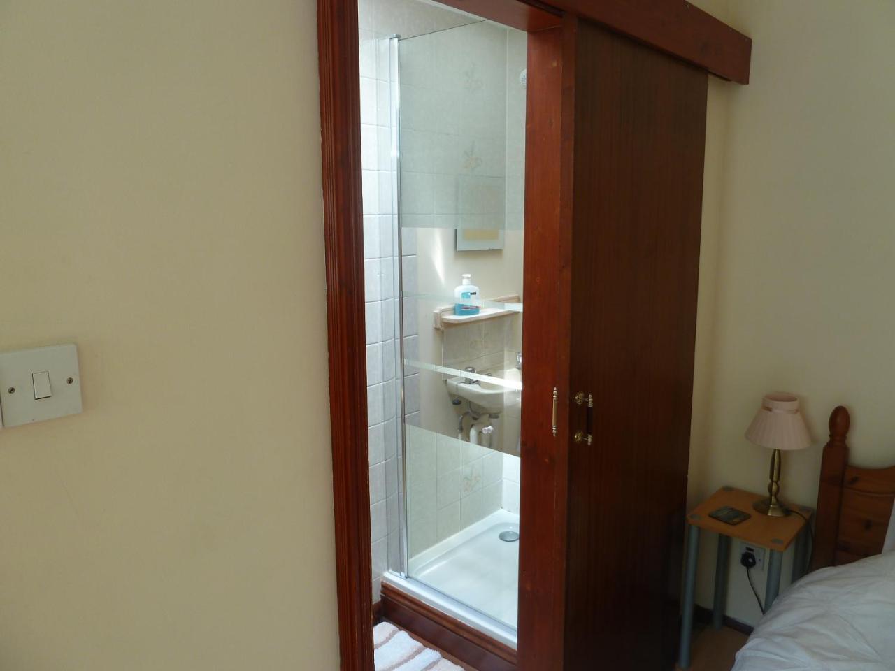 Bed & Breakfast Hillside Self Catering